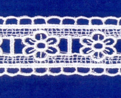 Кружево № 30028 шир 30мм(уп.9м)