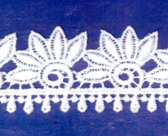 Кружево № 3005378 шир 30мм(уп.9м)