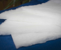 Синтепон 100% полиэстер шир.150см (100гр) каландрированный с двух сторон