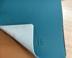 Искусственная кожа пвх TS 23-19 толщина 0,80±0.10 мм,вес 424+/-50гр, шир 140см,100%п/э, рулон от 25м